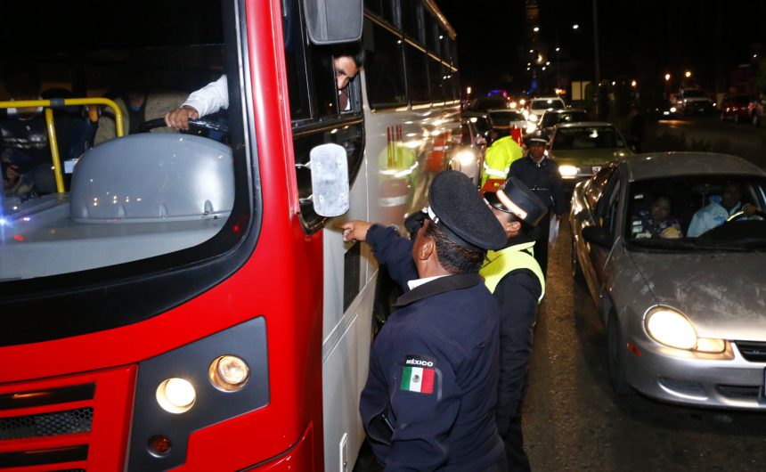 Alcoholímetro 01 Con operativo Sin Alcohol se Conduce Mejor busca Toluca prevenir accidentes de tránsito