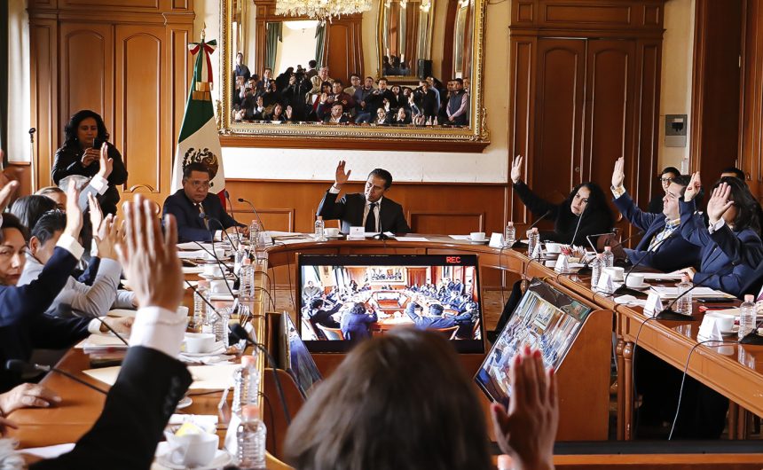 CABILDO JRSG (66) Aprueba Cabildo de Toluca bonificaciones en el pago de predial y agua potable durante 2019