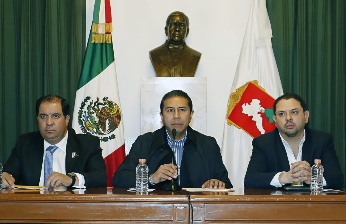 Ofrece el ayuntamiento de Toluca a Pemex,  una solución inmediata al desabasto de gasolina