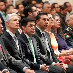 Felicita alcalde Juan Rodolfo Sánchez Gómez al rector de la UAEMéx por su Segundo Informe