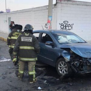 Continúa PC y Bomberos de Toluca con atención a emergencias