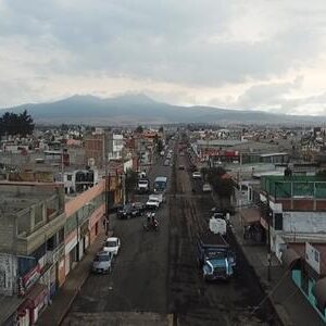 Trabaja Toluca en la repavimentación de la avenida Alpinismo, en San Buenaventura