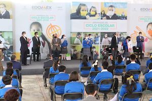 Se realiza en Toluca ceremonia de arranque del ciclo escolar 2021-2022