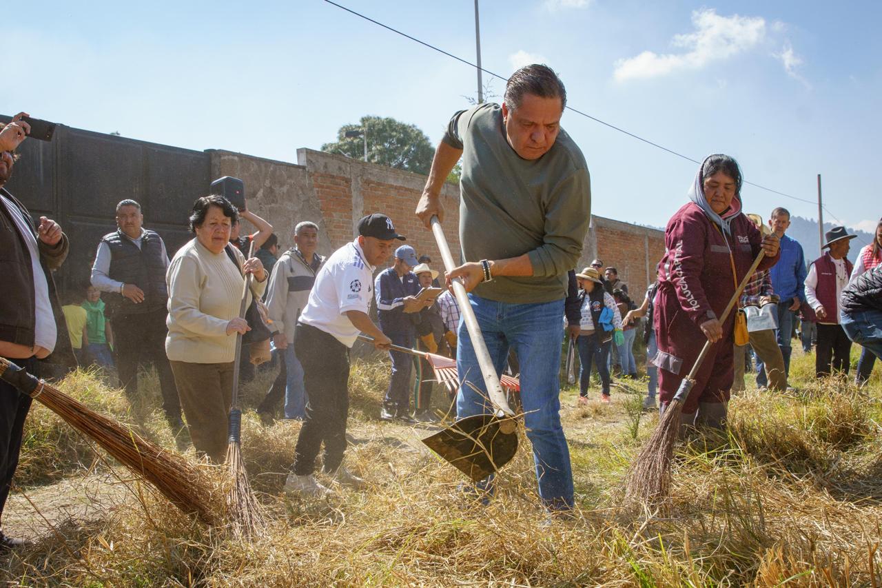 Toluca se pone más guapa con apoyo de servidores públicos, asociaciones civiles, empresariales y ciudadanos