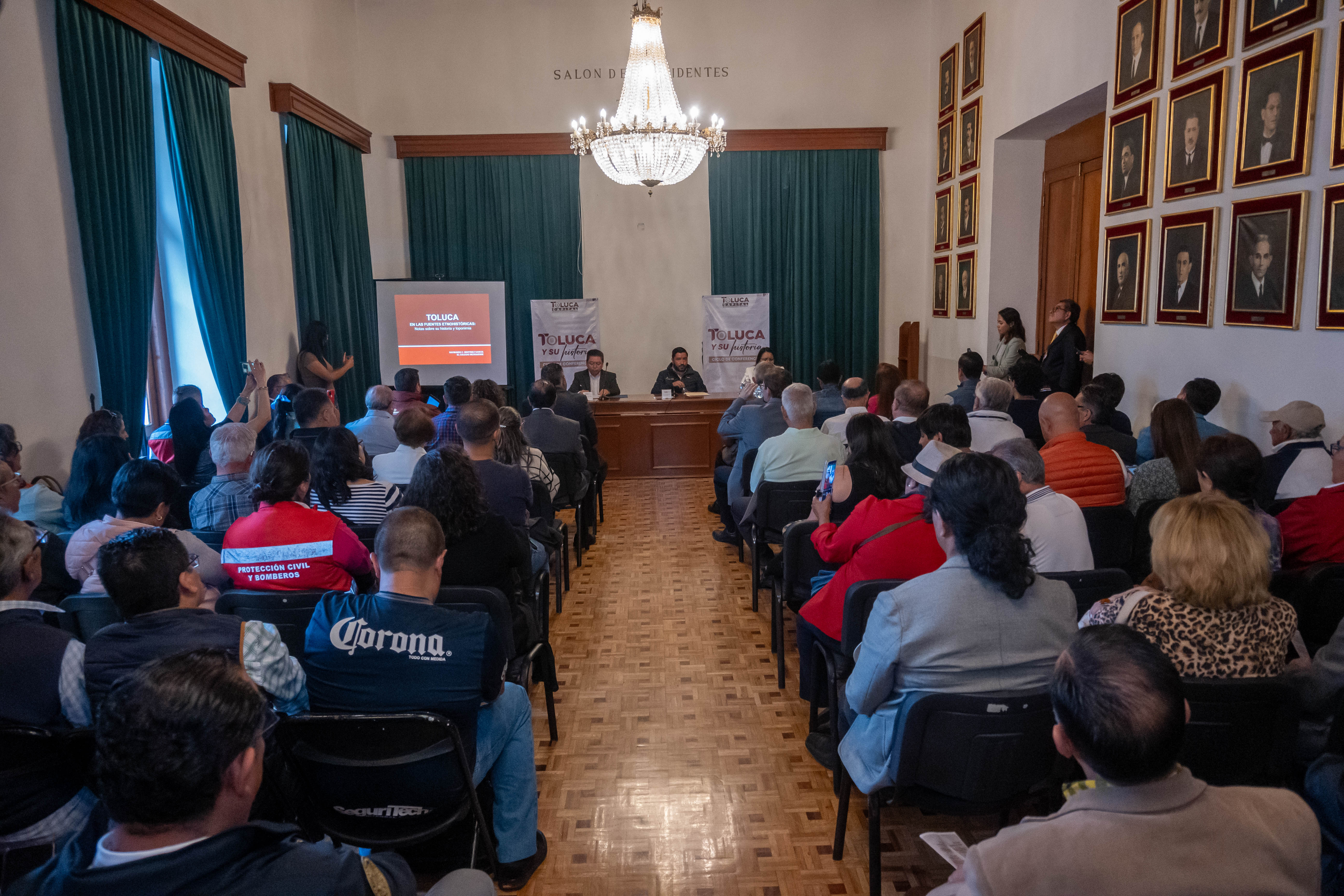 Acerca Gobierno municipal documentos históricos a la población