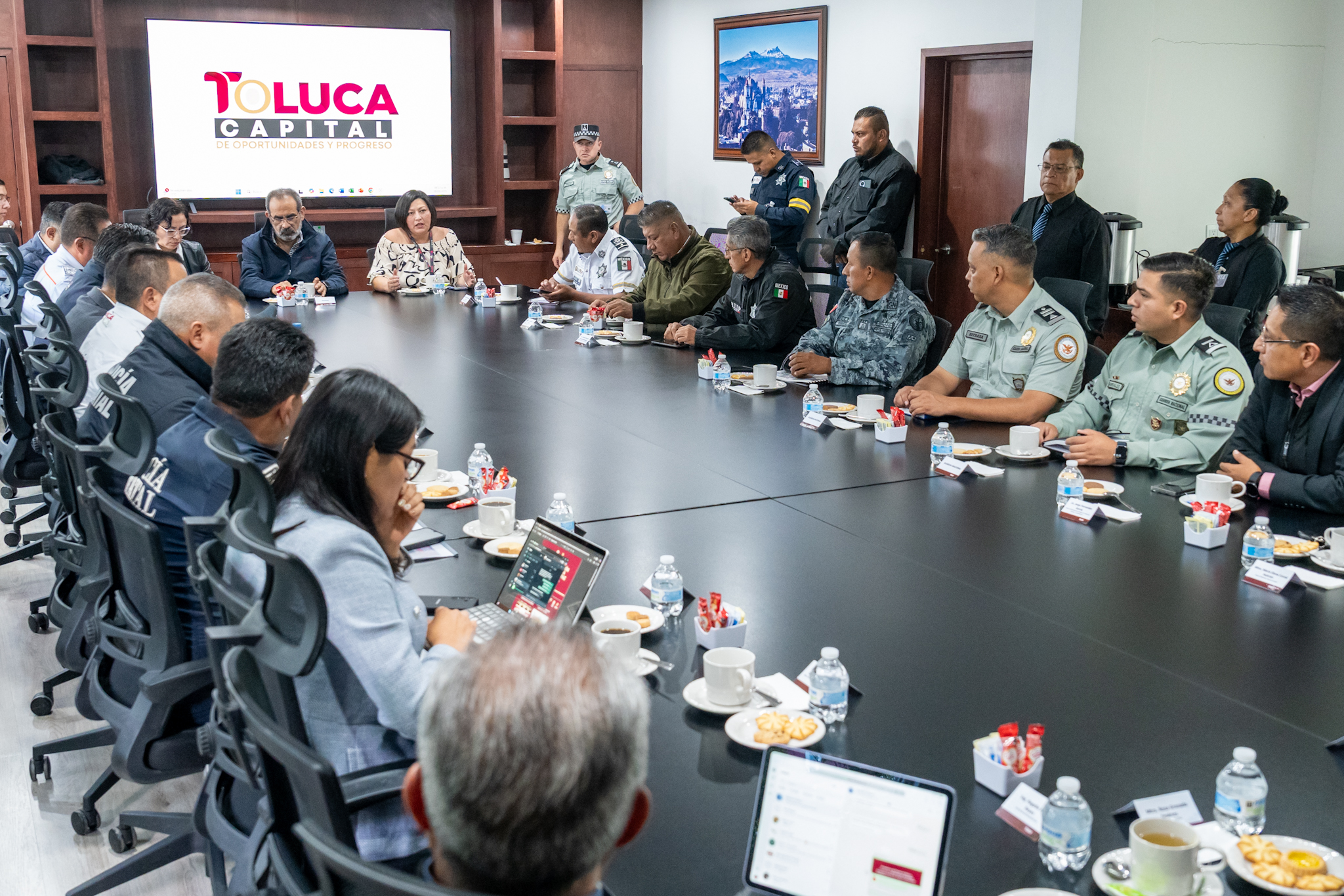 Impulsa Ricardo Moreno Bastida coordinación para una Toluca más segura