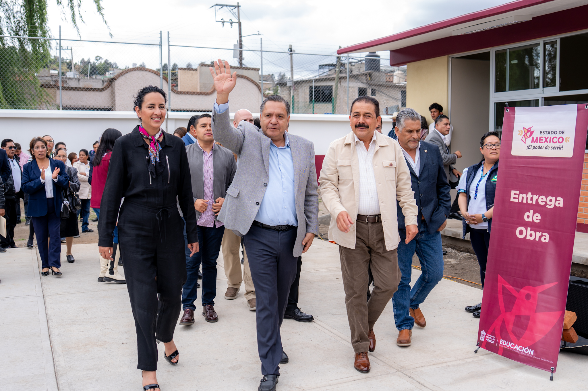 Conjuntan esfuerzos Gobierno Estatal y Municipal para mejorar instalaciones educativas en Toluca