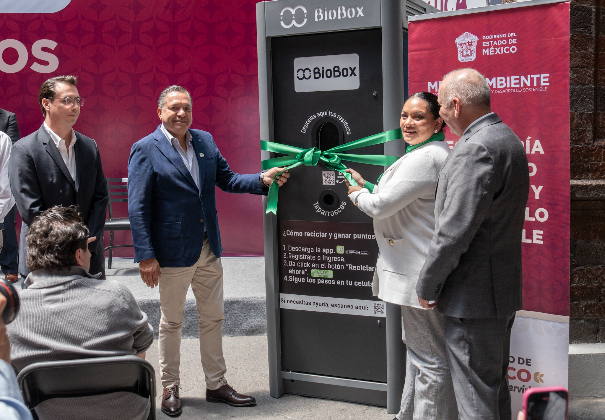 Avanza Toluca hacia un futuro más verde con la primera máquina inteligente de reciclaje: Ricardo Moreno Bastida