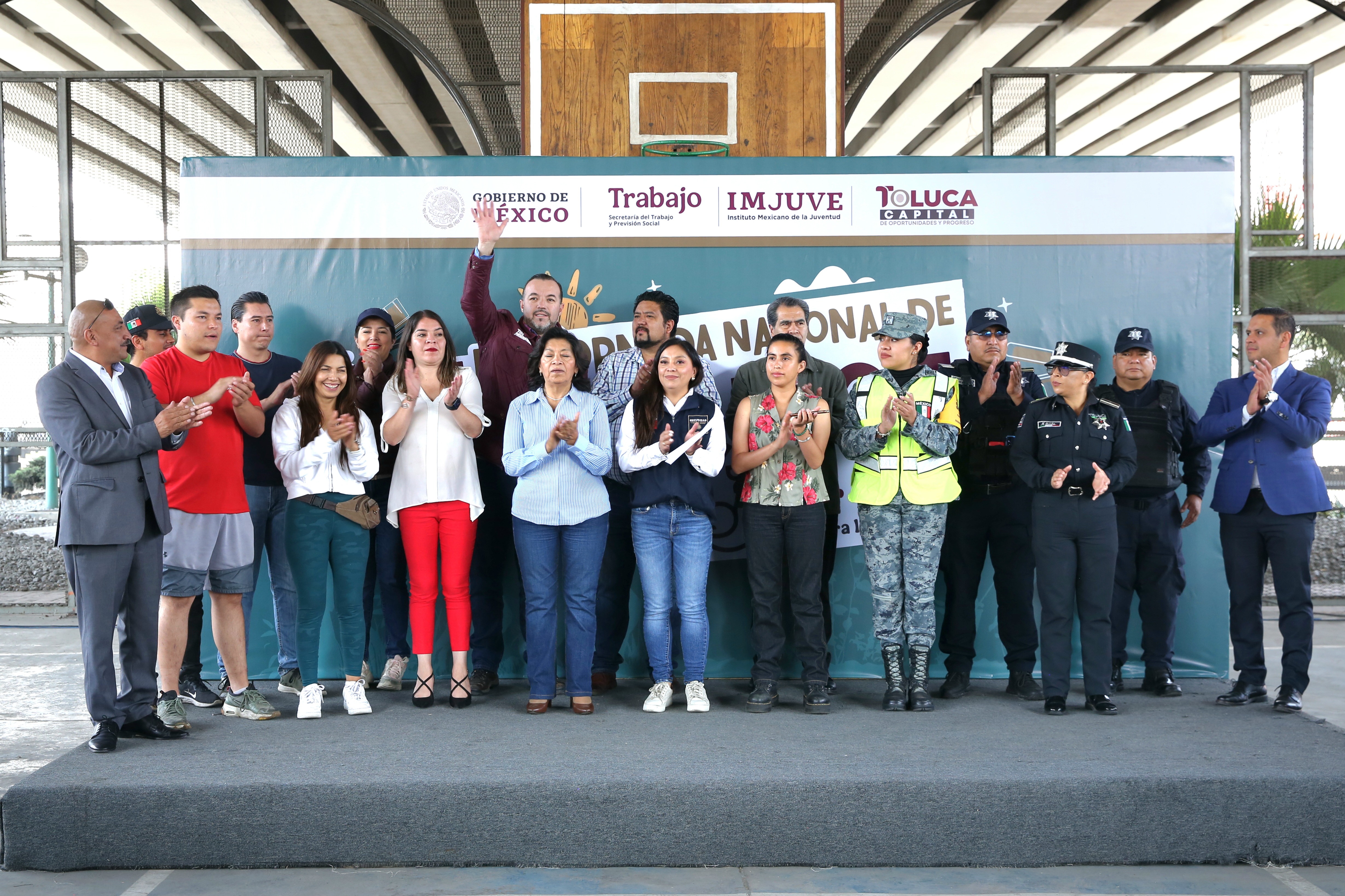 Se suma Toluca a la Jornada Nacional de Tequios por la paz y contra las adicciones