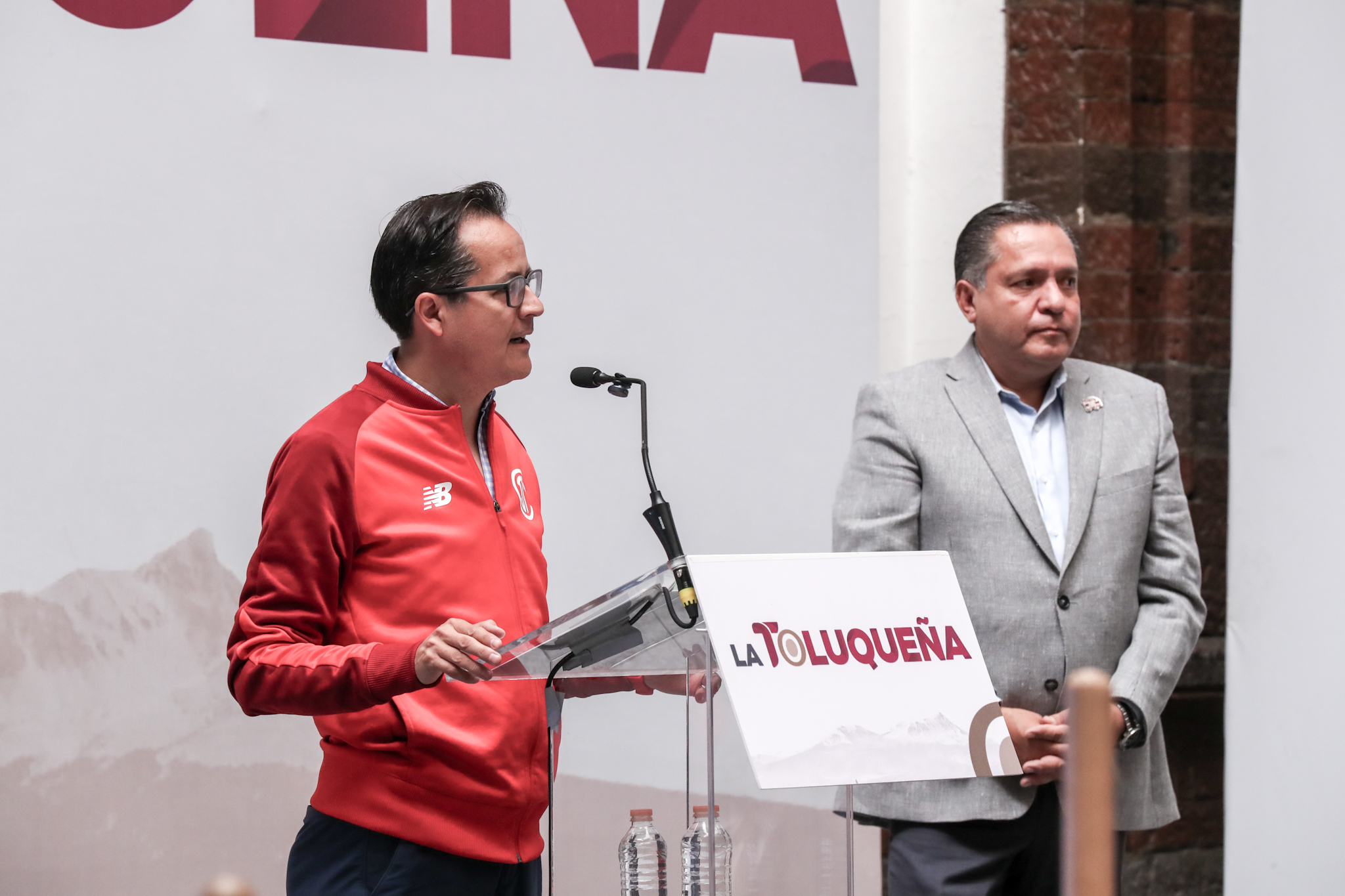 Reconoce Ricardo Moreno a servidores públicos que cuidaron la ciudad durante campeonato del Deportivo Toluca