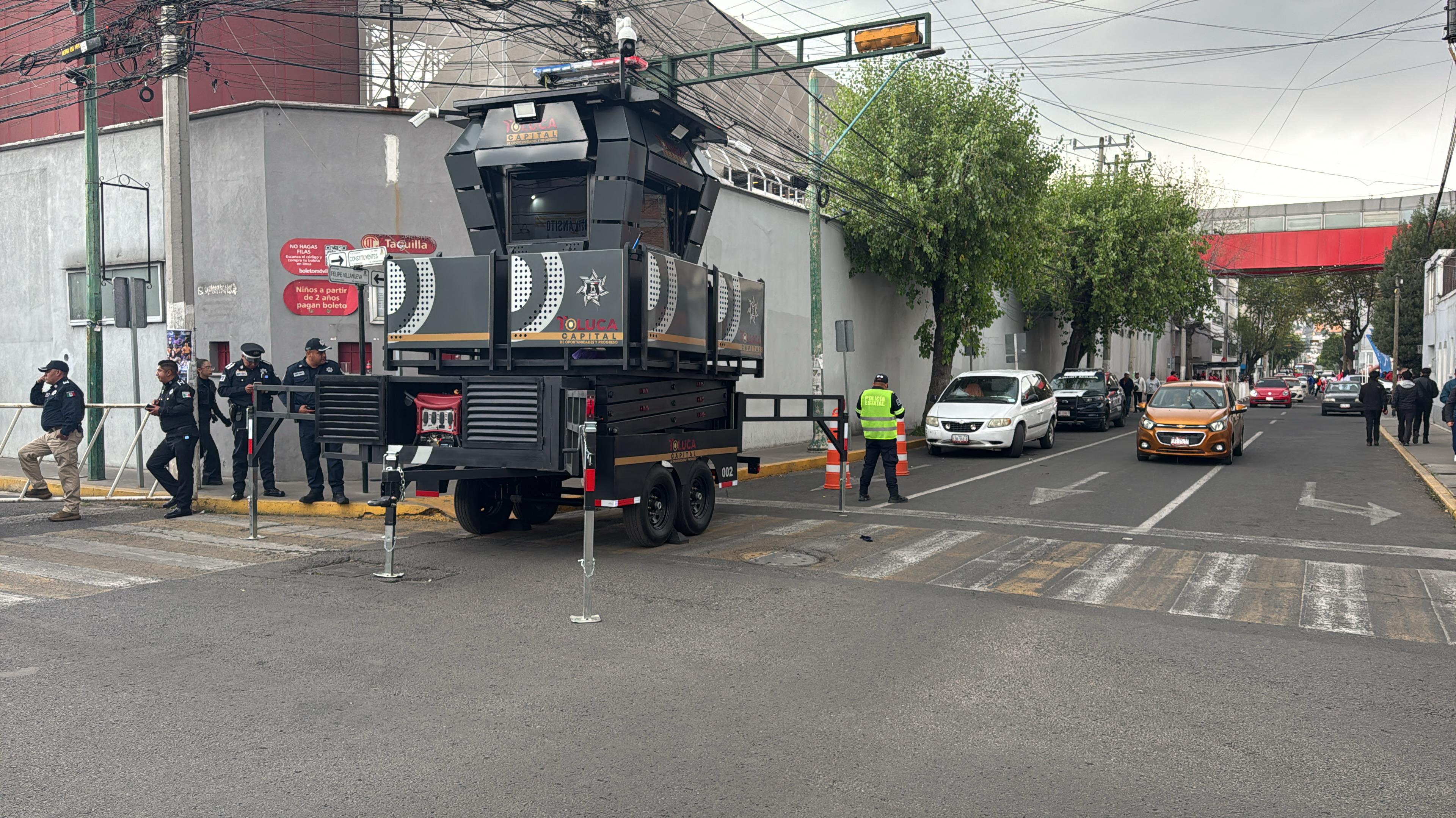 Pone en operación Gobierno municipal torres móviles de vigilancia de alta tecnología en beneficio de las y los toluqueños