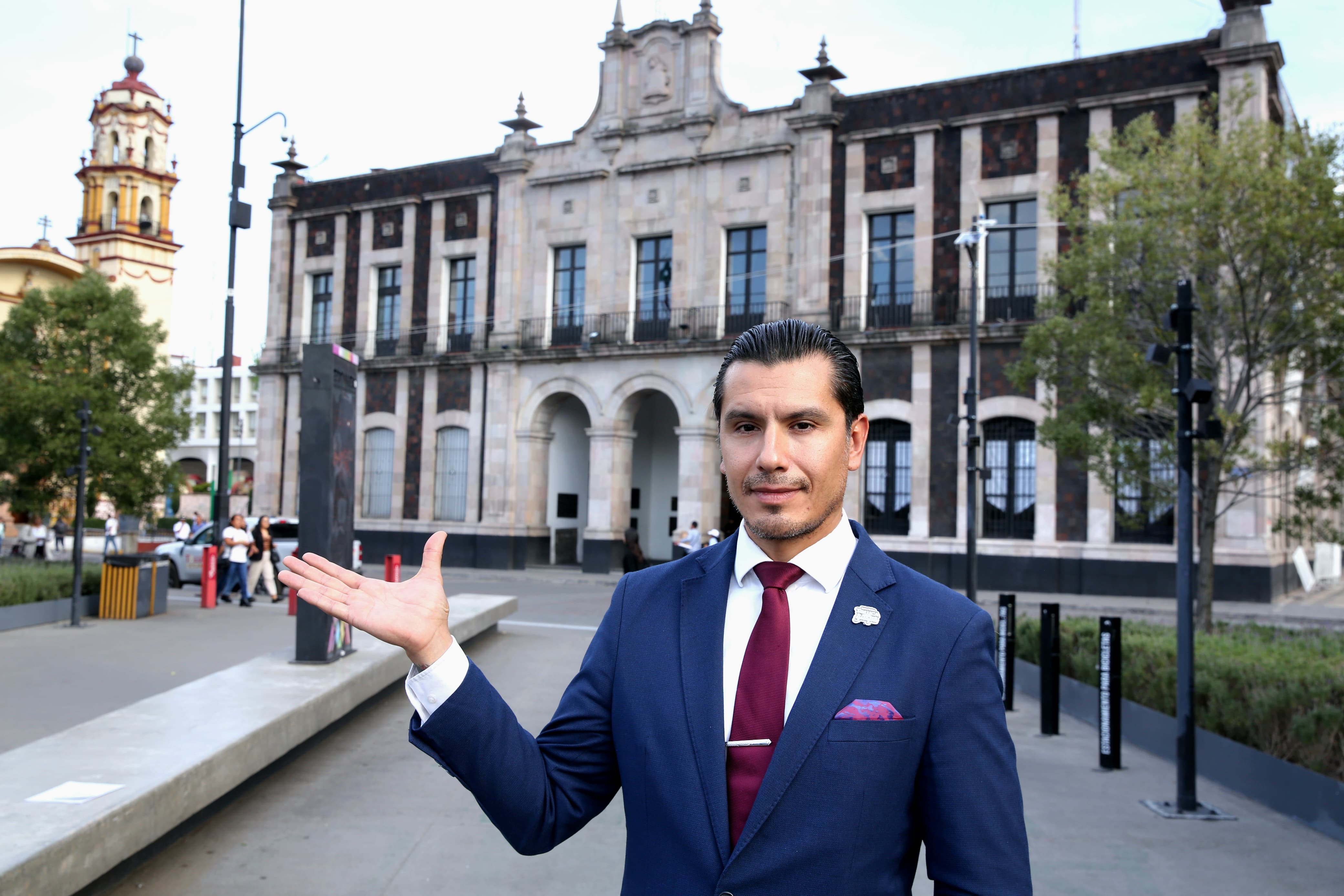 Pone Gobierno municipal al alcance de la población distintos servicios a través de la App Toluca en tus manos