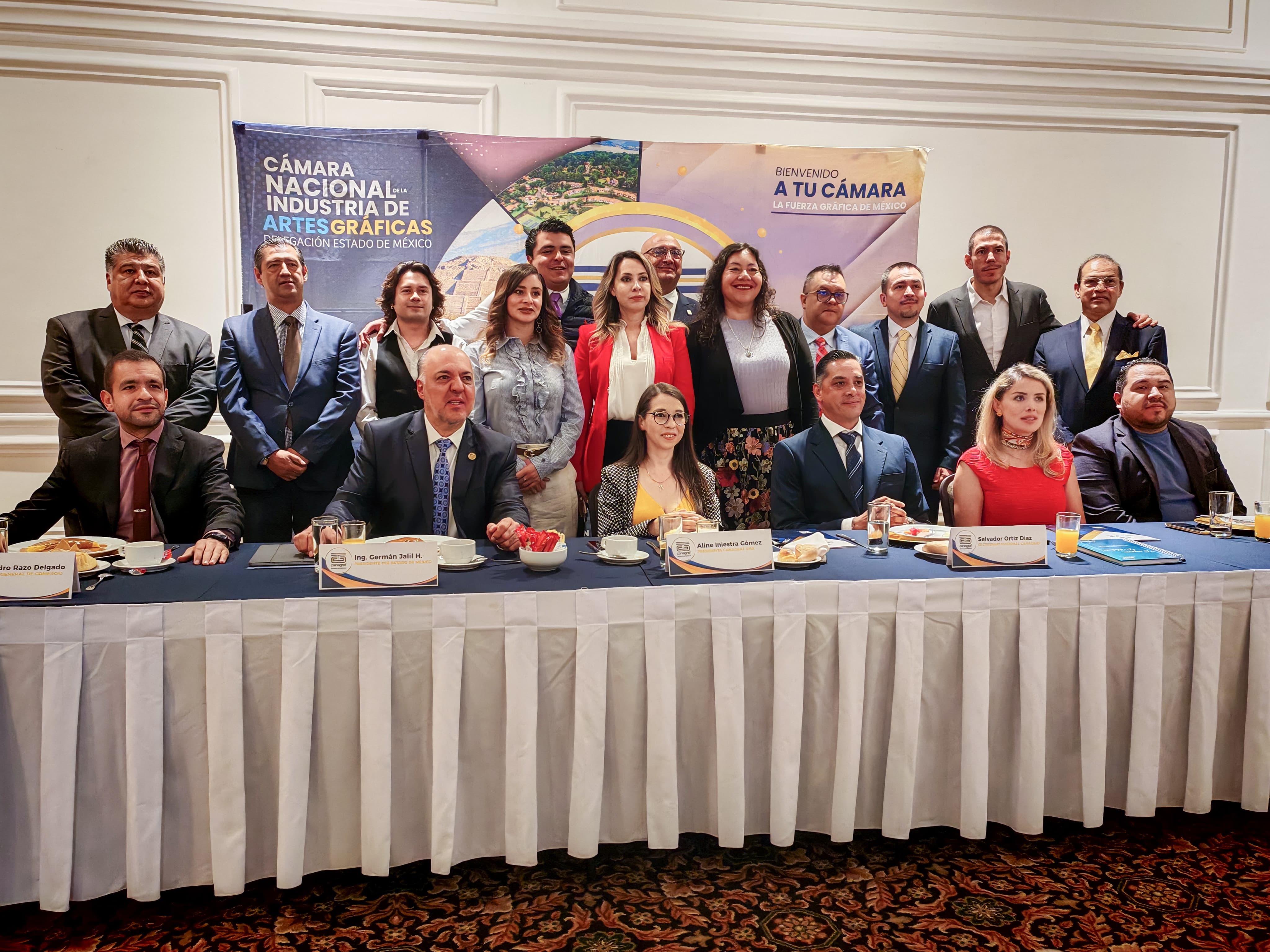 Respalda Ricardo Moreno liderazgo femenino de la CANAGRAF como motor de bienestar y desarrollo económico