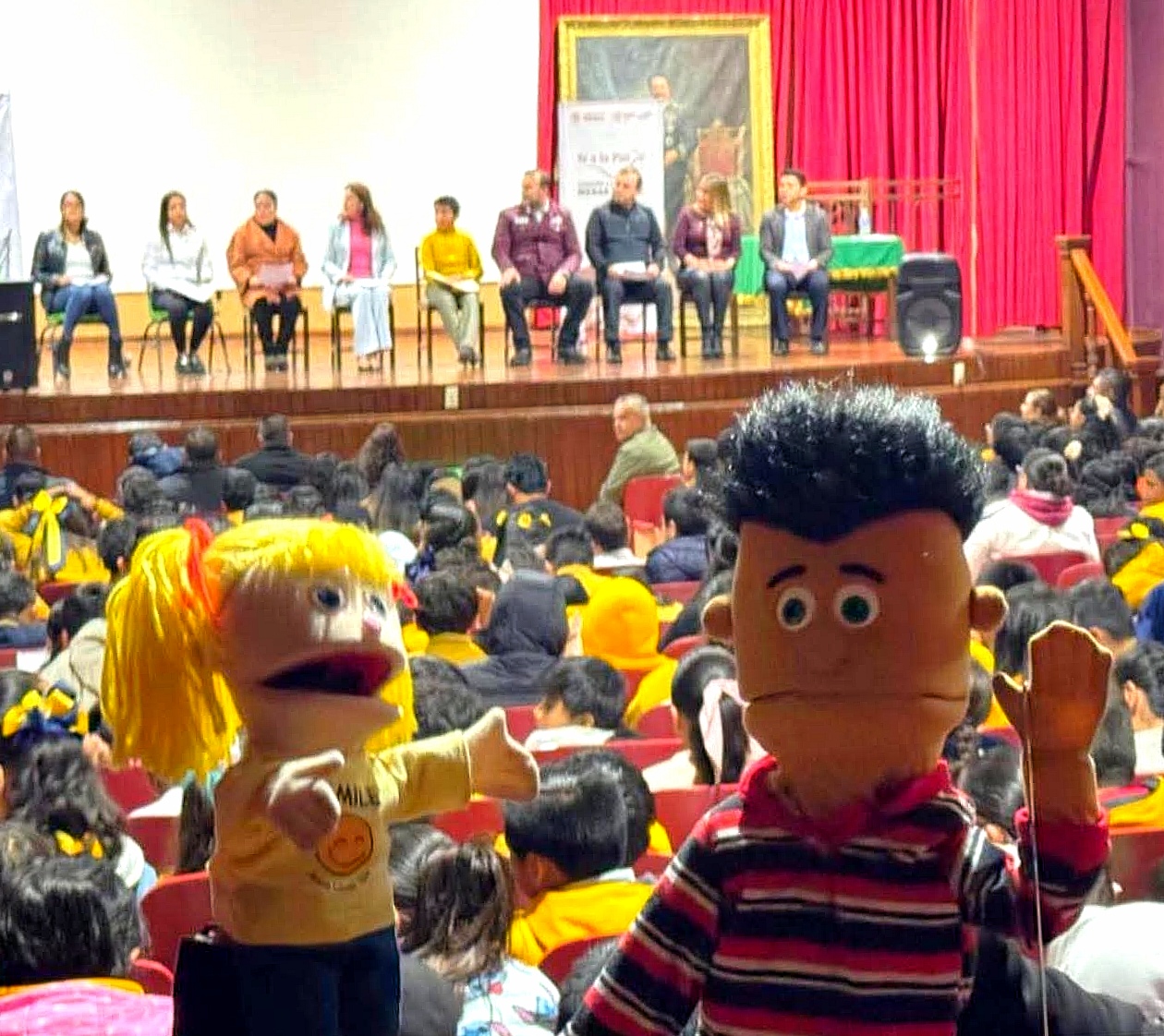 Participan más de 250 estudiantes en Maratón de Lectura por la Paz de Toluca