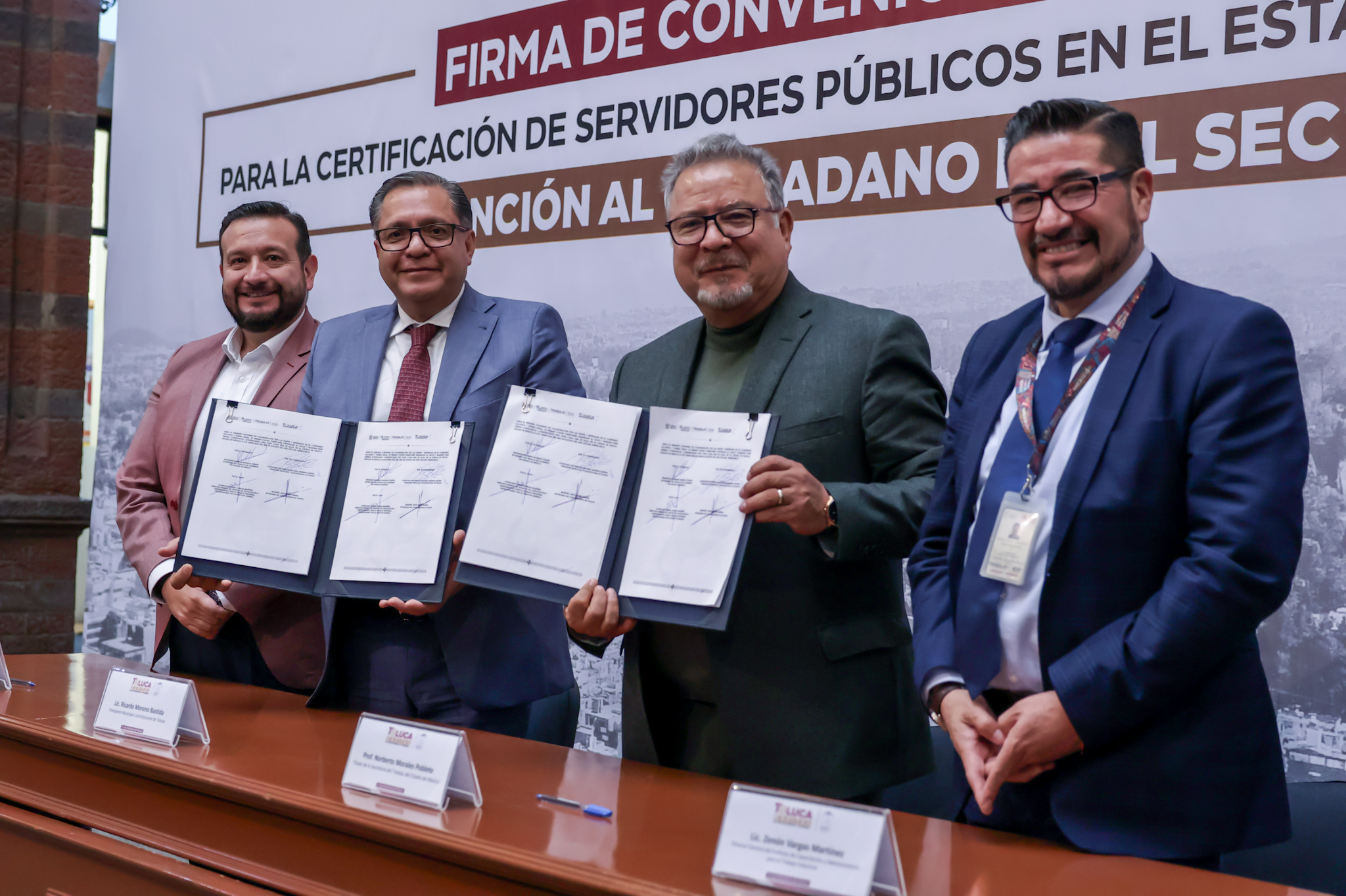 Impulsan Gobiernos municipal y estatal profesionalización de servidores públicos