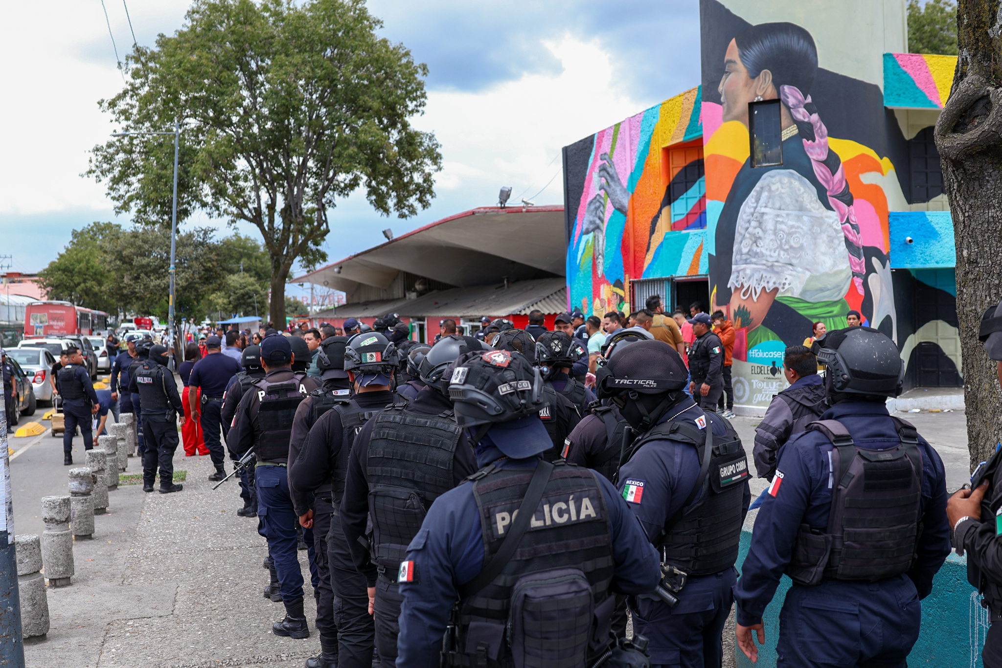 Mantiene Gobierno municipal operativos para recuperar espacios públicos