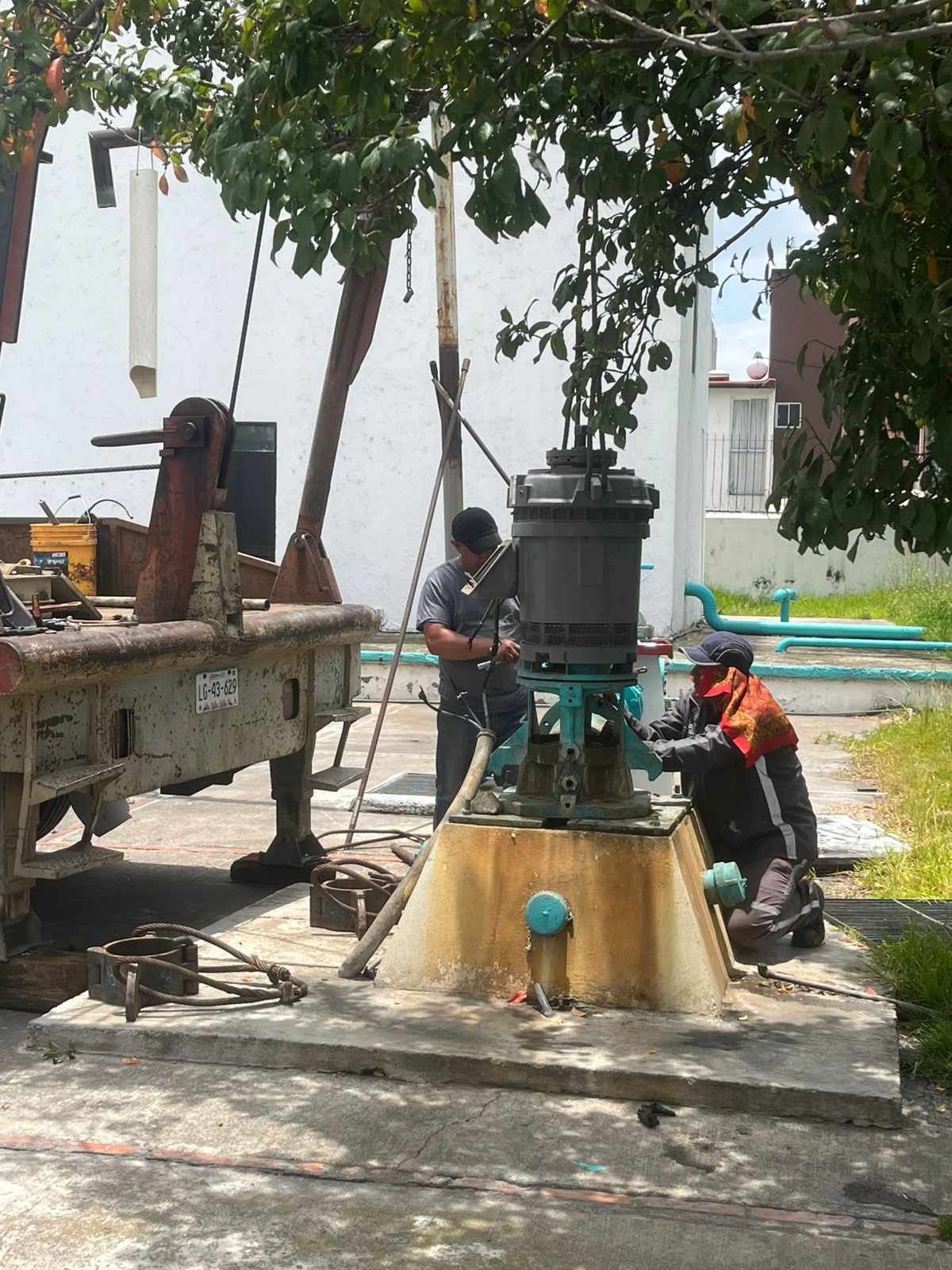 Trabaja Gobierno municipal en el mantenimiento del pozo Sauces I
