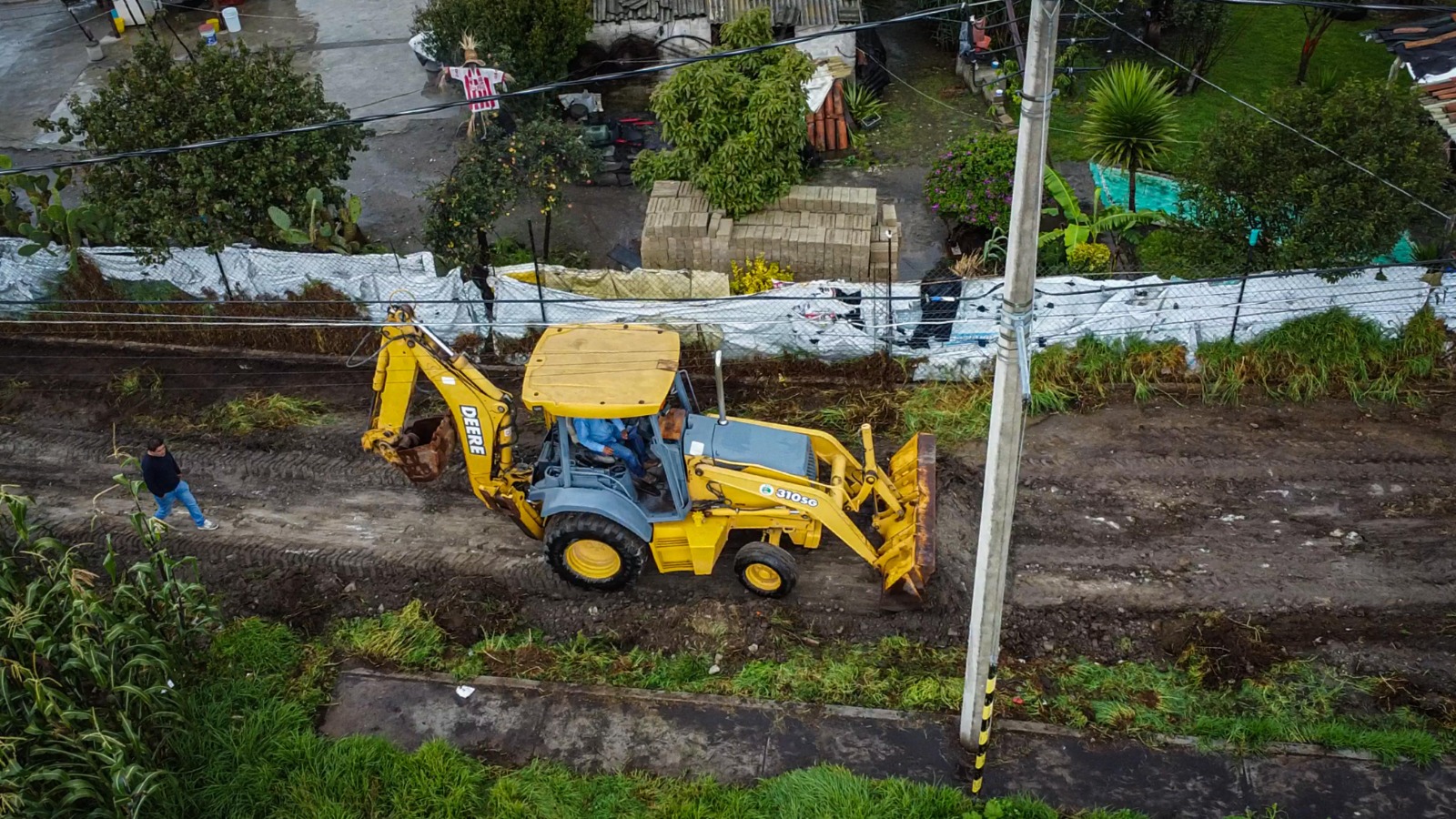 Avanza realización de obras en Toluca en favor de los habitantes de la capital