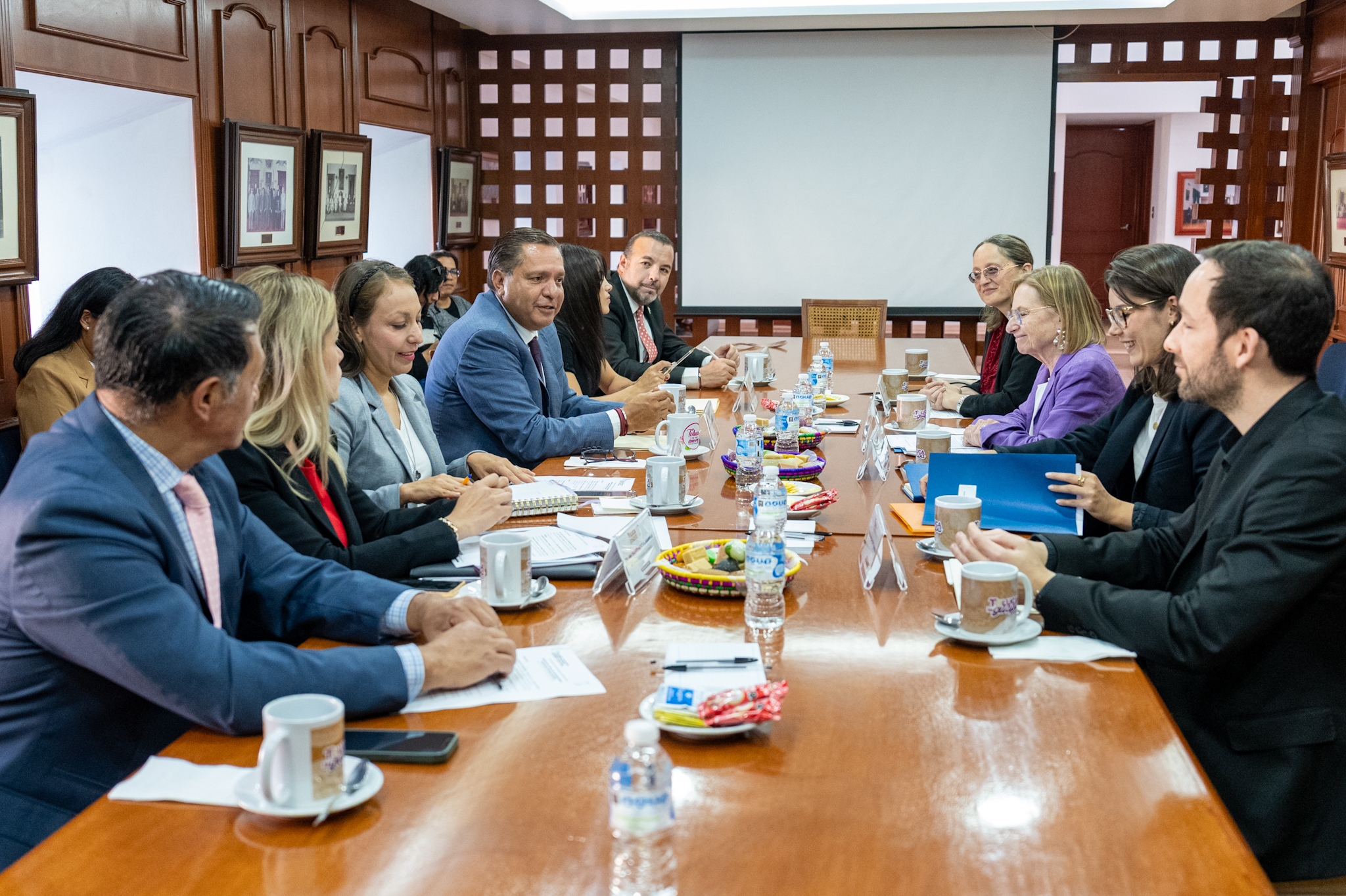Fortalece Toluca lazos con Francia en educación, cultura y deporte