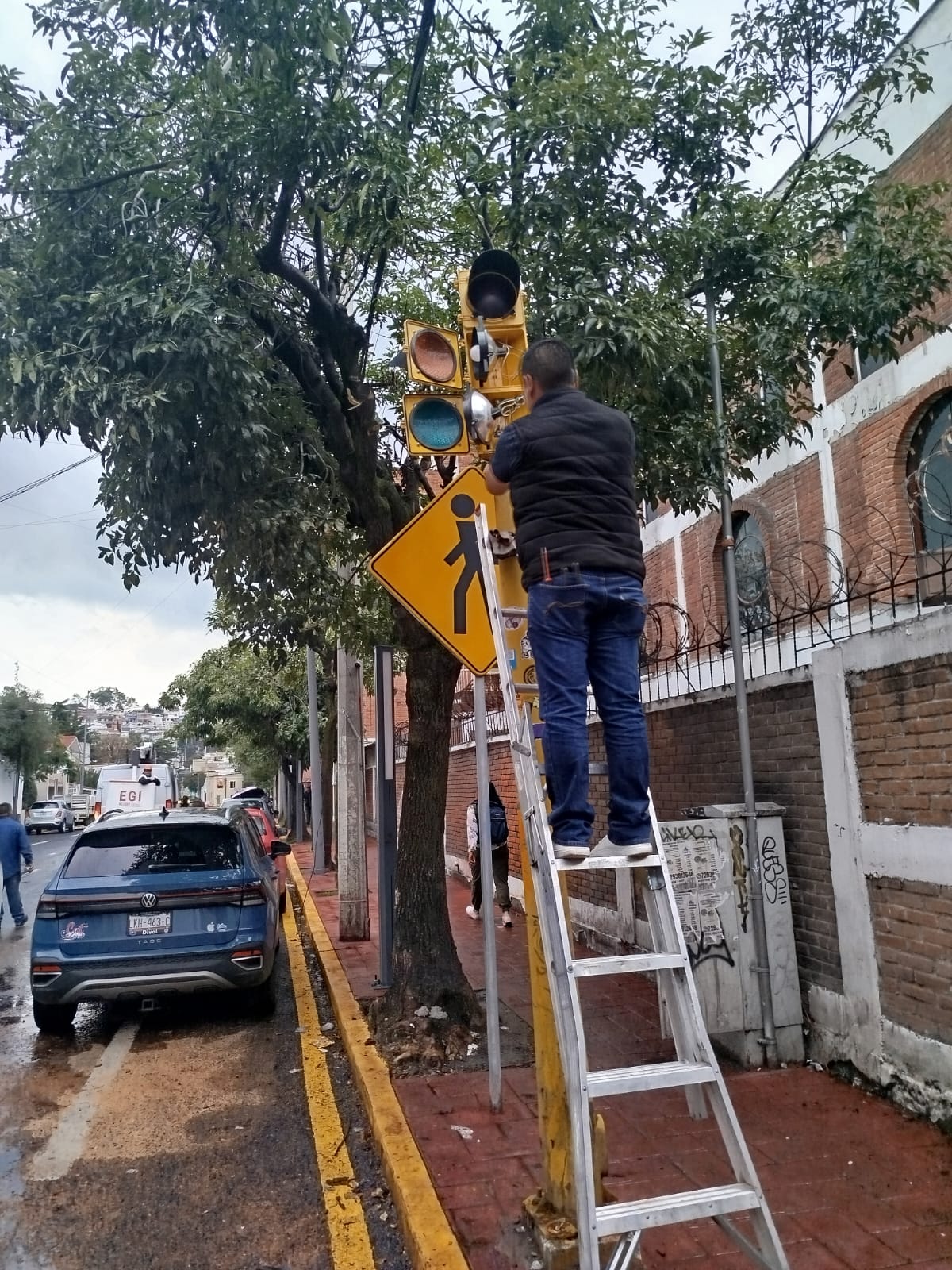Responde Toluca más de mil 210 reportes ciudadanos relacionados con fallas en semáforos