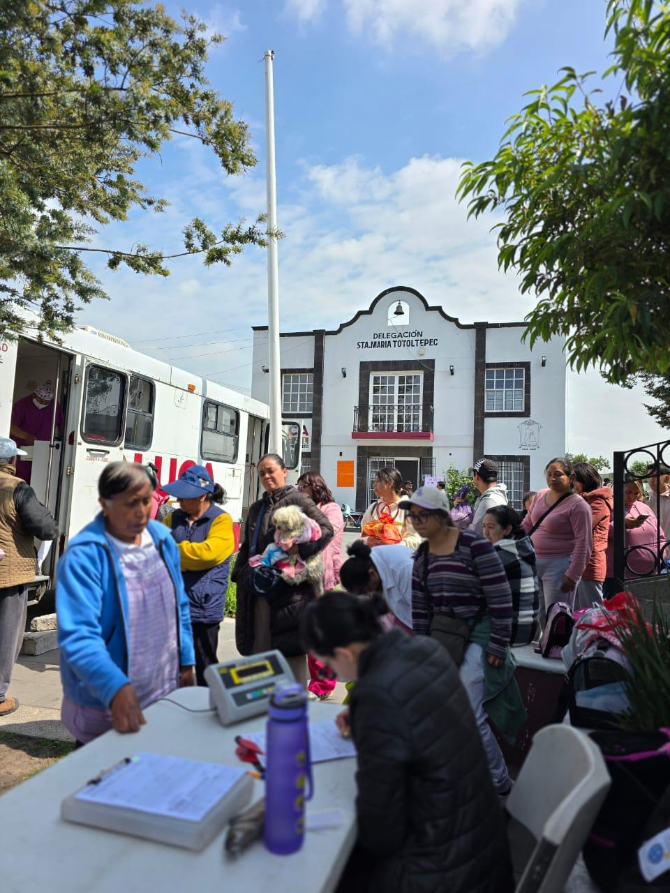 Celebra Toluca la esterilización número 10 mil de lomitos y michis