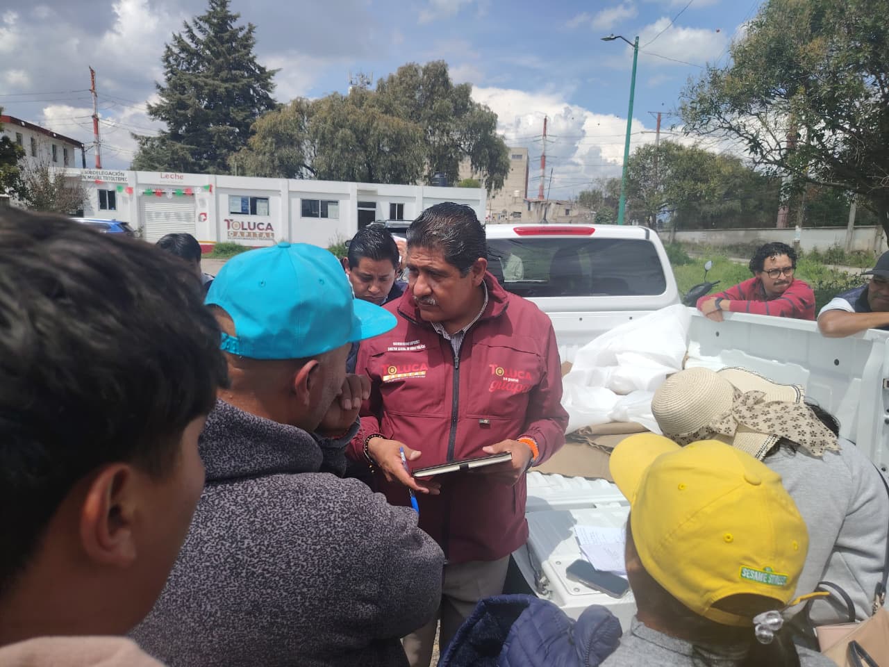 Gobierno de Toluca atiende a vecinos de San Pedro Totoltepec