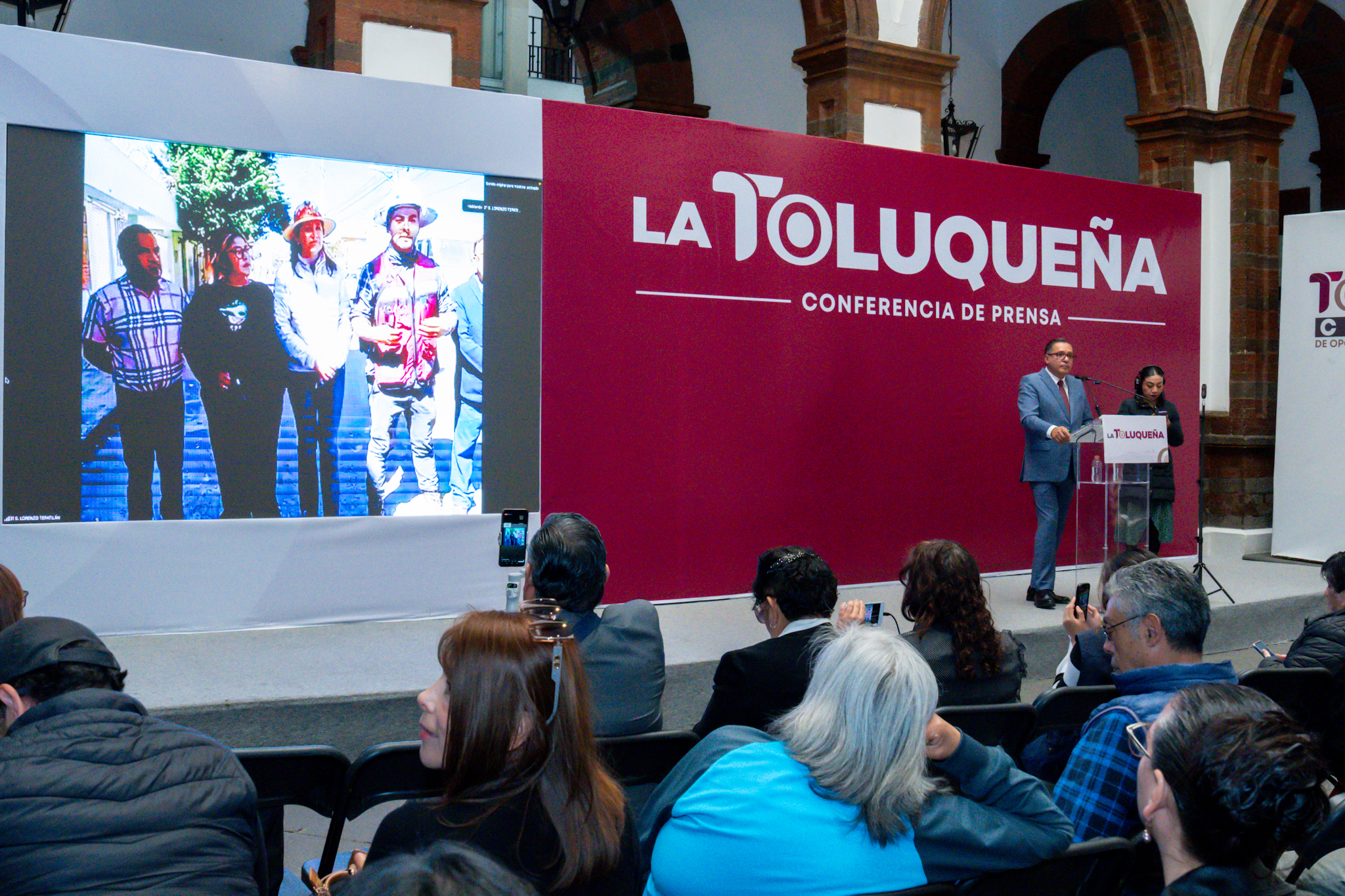 Inicia Ricardo Moreno histórico programa de bacheo en todas las delegaciones del municipio