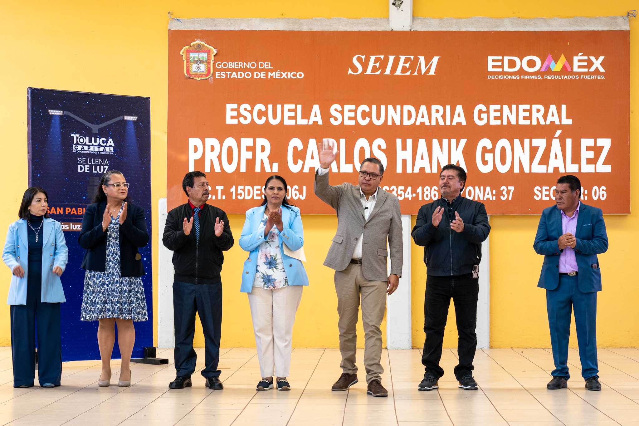 Llega a San Pablo Autopan el programa Toluca se Llena de Luz