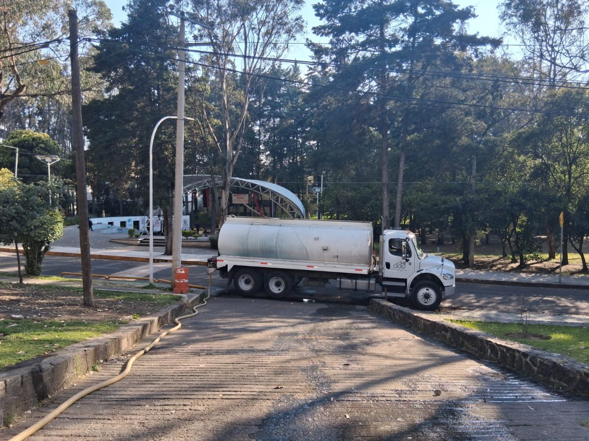 Instruye Gobierno de Toluca abastecimiento emergente de agua en Ciudad Universitaria