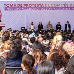 5edc9dcb-b953-4646-976f-1e8745e2a03f Benefician a cerca de 23 mil estudiantes toluqueños con desayunos en distintos planteles educativos