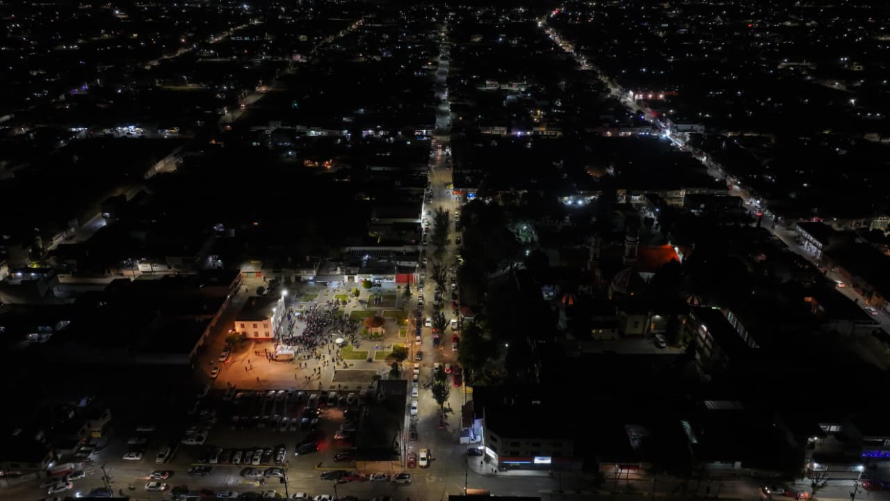 677a390f-6420-424d-ab44-abb3706ca65f San Pablo Autopan se llena de luz con más de 2 mil luminarias encendidas