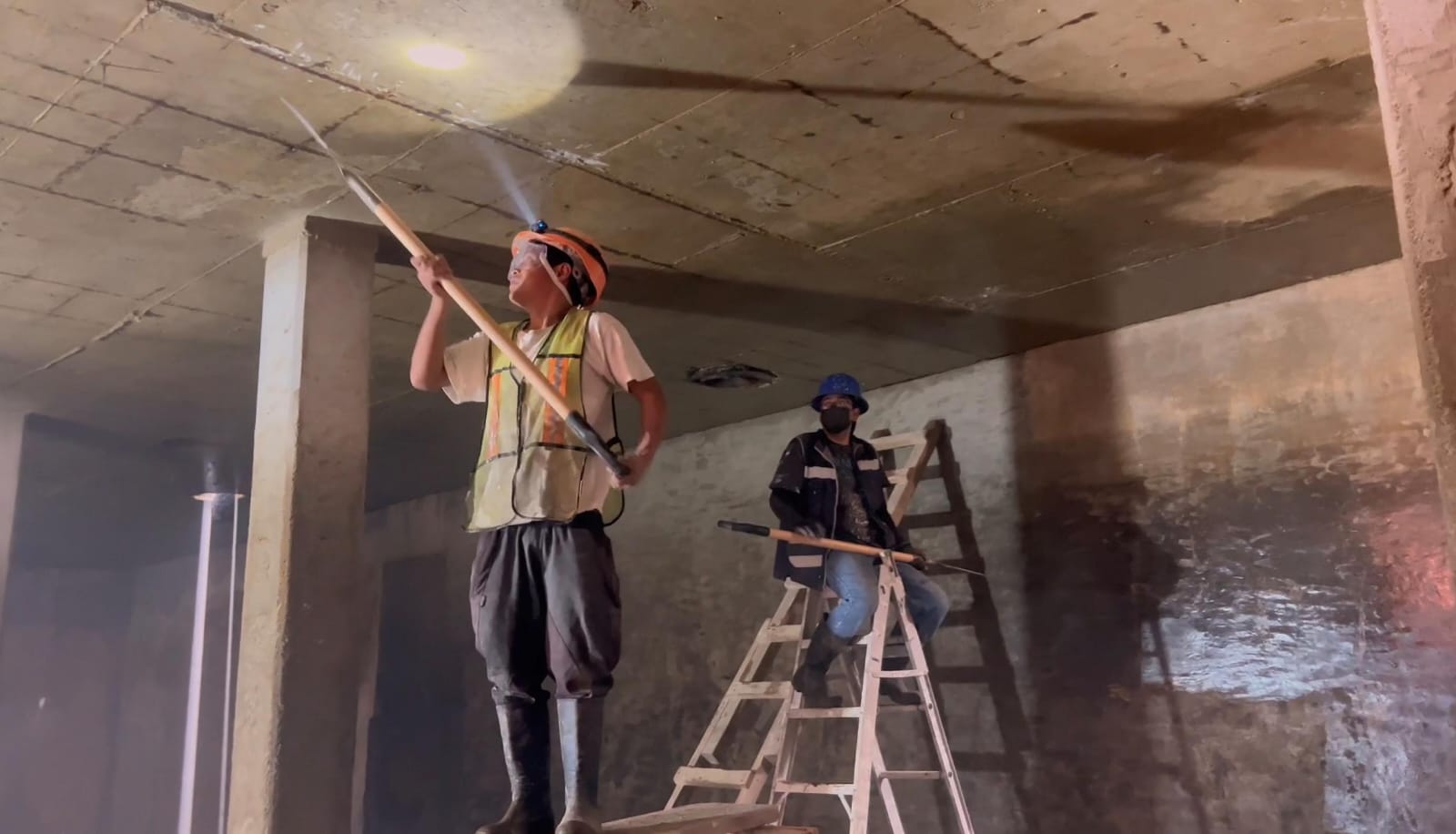 Realiza Gobierno de Toluca rehabilitación en Tanque San Miguel Apinahuizco