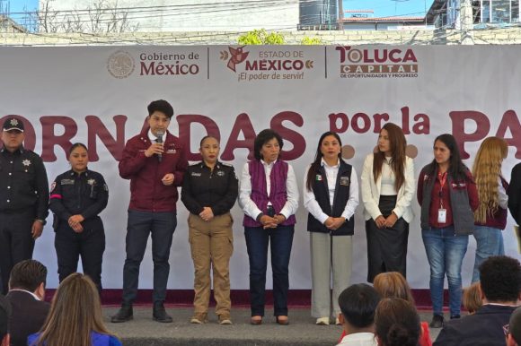 Aprovechan familias de San Lorenzo Tepaltitlán servicios de Jornada por la Paz