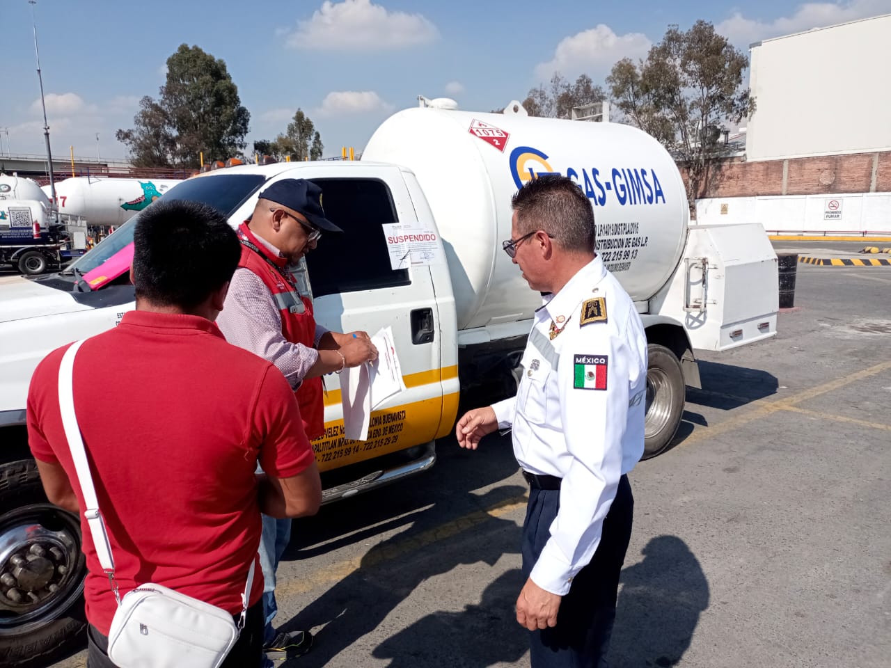 Prioriza Toluca el bienestar de la población con supervisión a pipas de gas LP para evitar riesgos