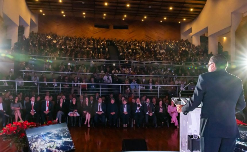 b8d2c3fa-7fa3-4d5a-a66a-66dfb5f1104b Toluca se reconstruye paso a paso: Ricardo Moreno presenta un informe que confirma el avance de la transformación