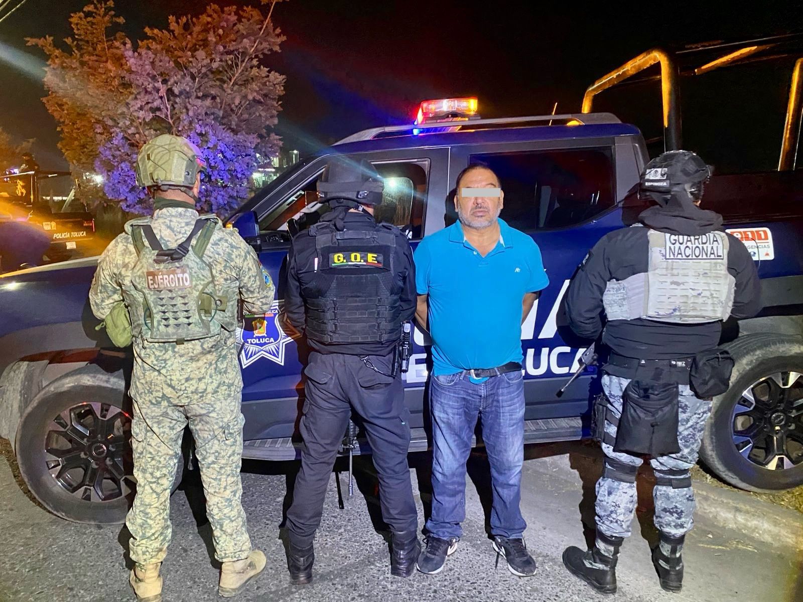 Capturan en Toluca a conductor de “patrulla pirata”