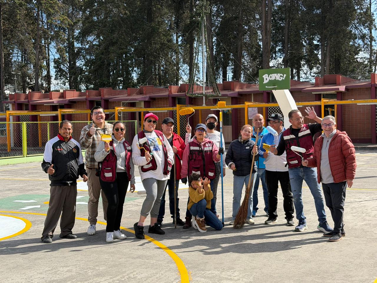 Ricardo Moreno encabeza equipo para poner guapas cerca de 60 escuelas