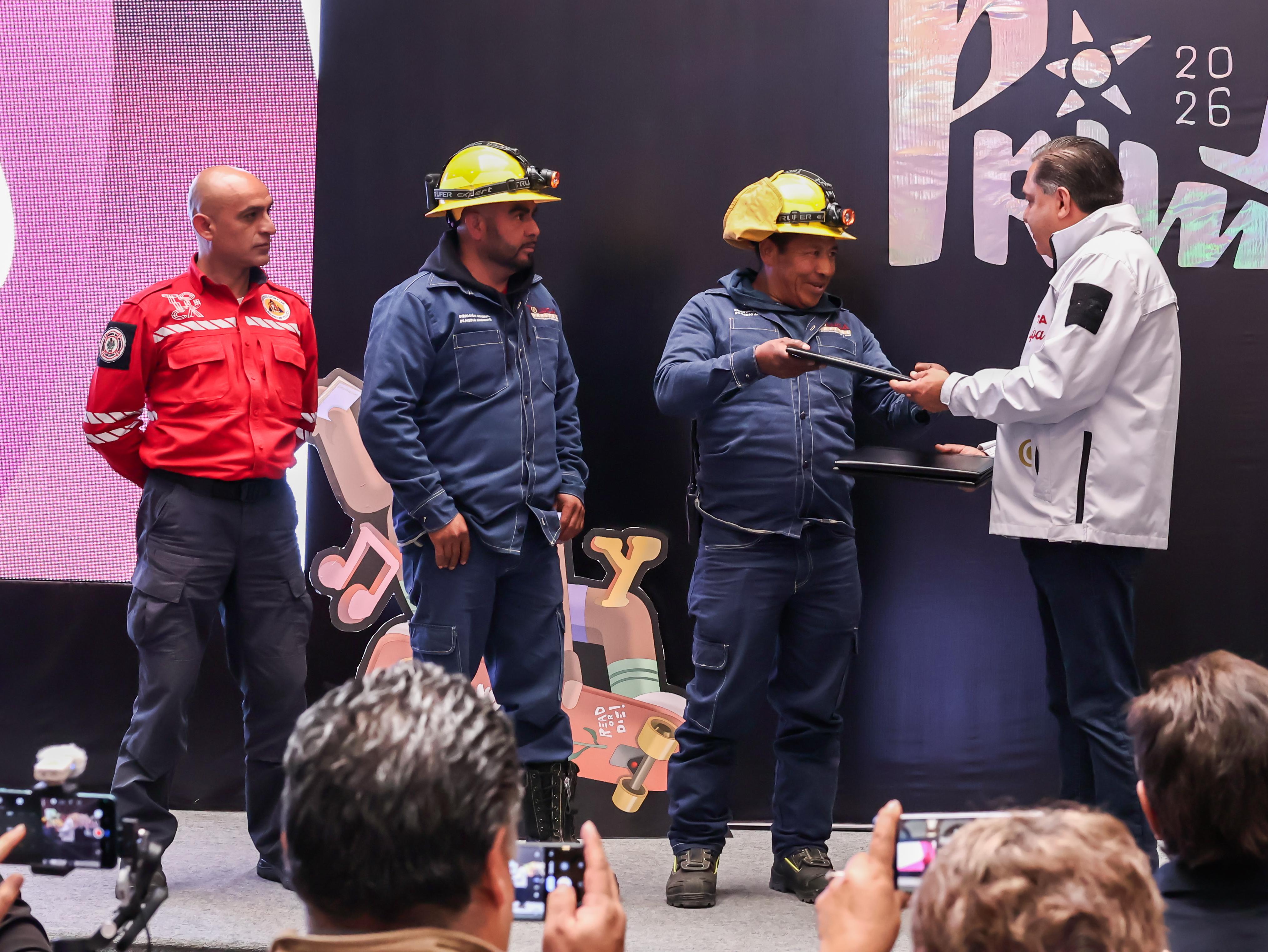 Presenta Ricardo Moreno protocolo contra incendios y para proteger a los combatientes forestales