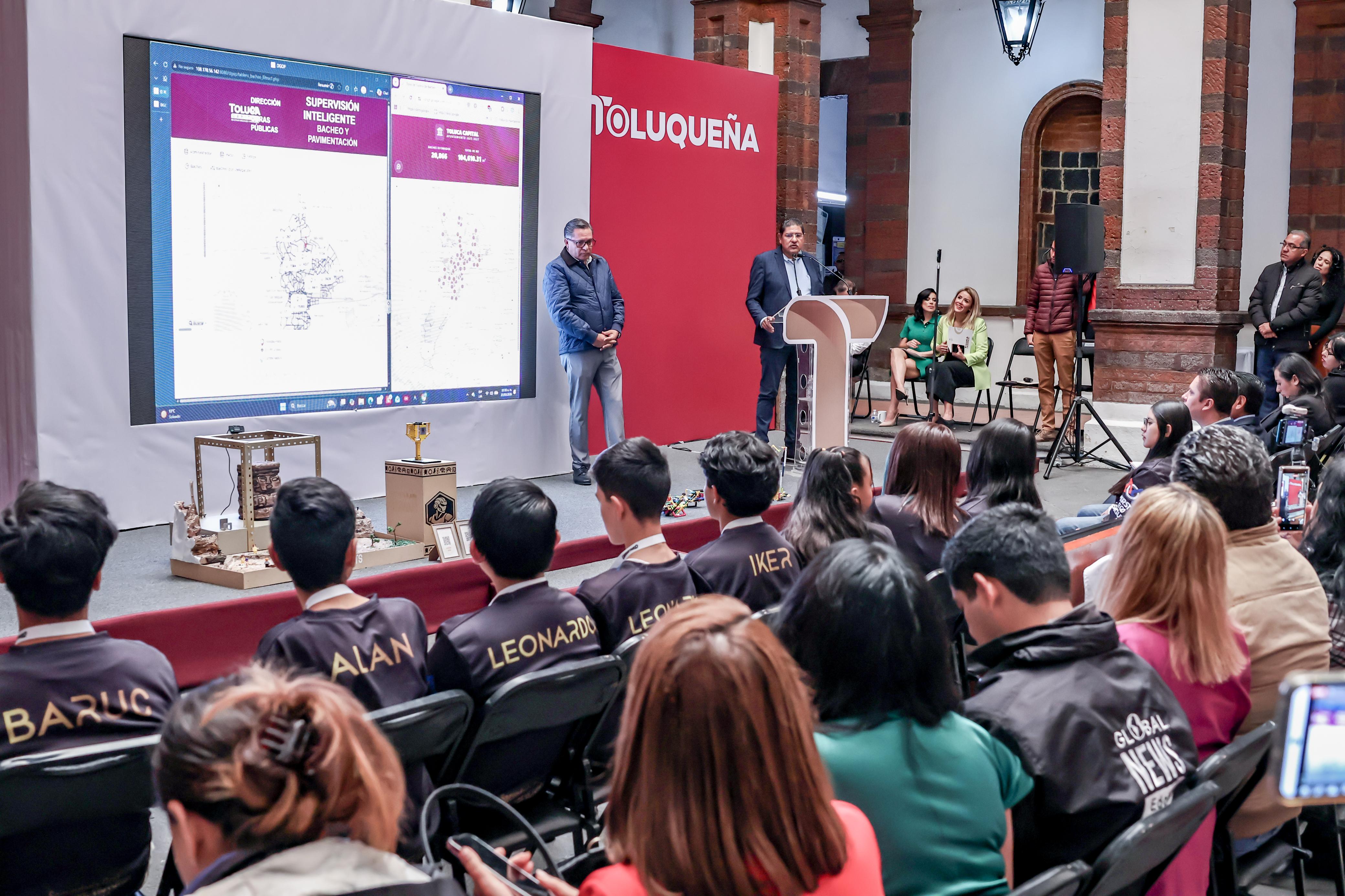 1ae6d821-9020-4c71-ab0e-2f9569e12f36 Pone en marcha Ricardo Moreno bacheo intensivo 2026 en todo el municipio