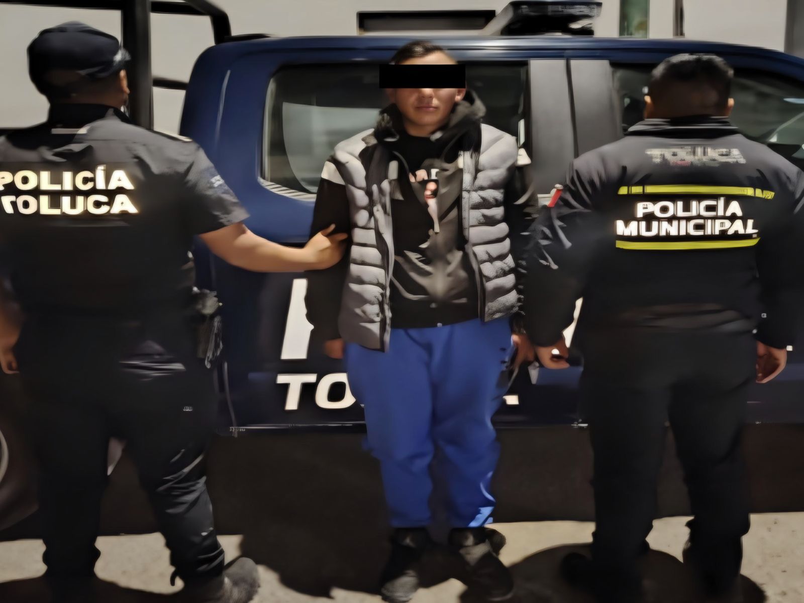 Recupera Policía de Toluca cuatro vehículos robados; hay cuatro detenidos