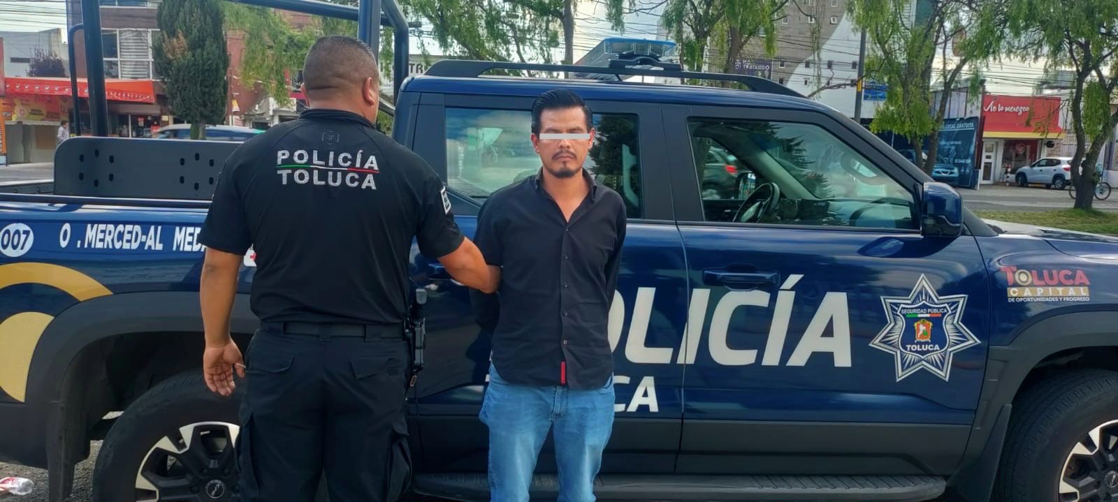 Cae presunto “motorratón” en Toluca tras denuncia ciudadana