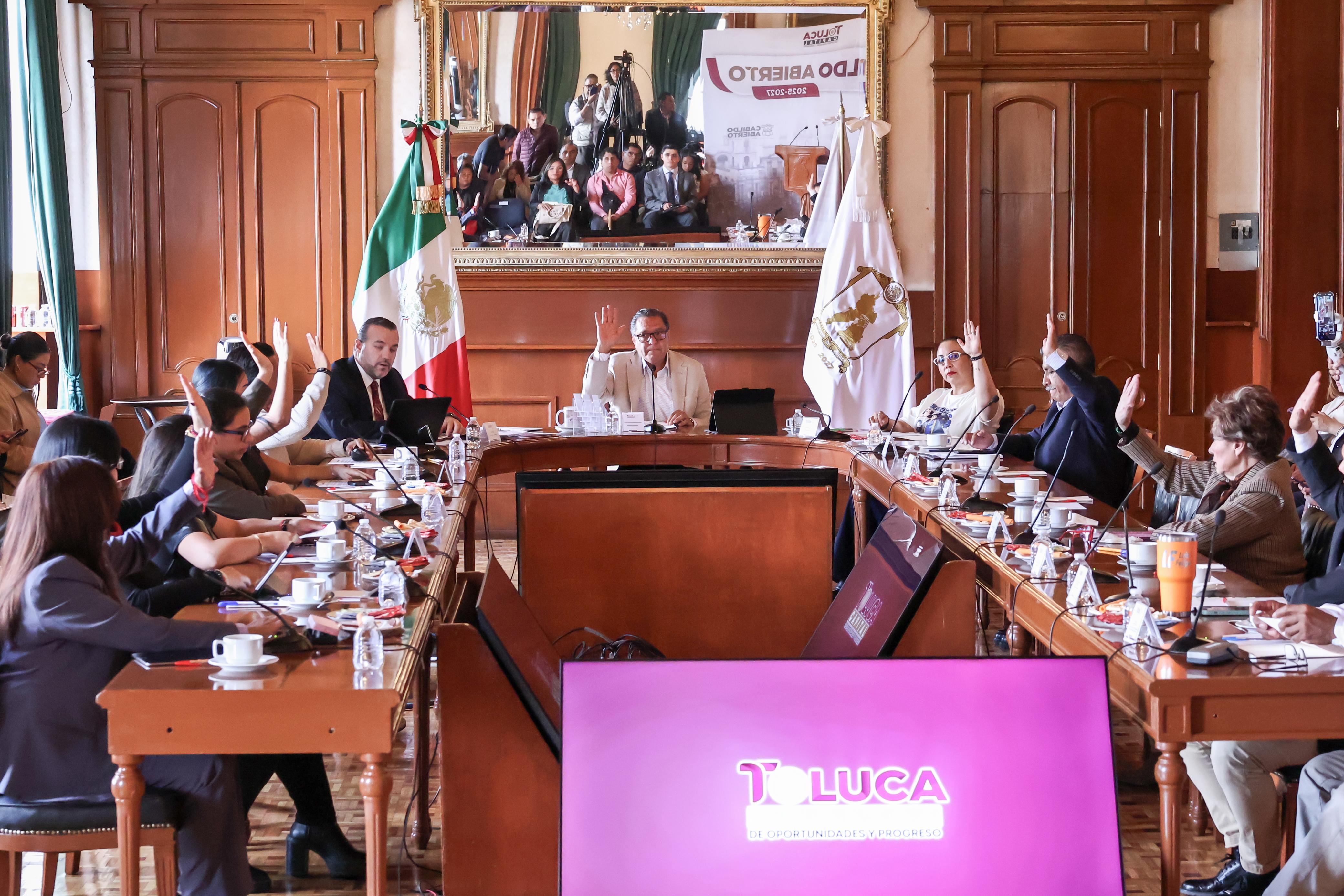 Escucha Ricardo Moreno a la ciudadanía en Cabildo Abierto y responde con acciones concretas