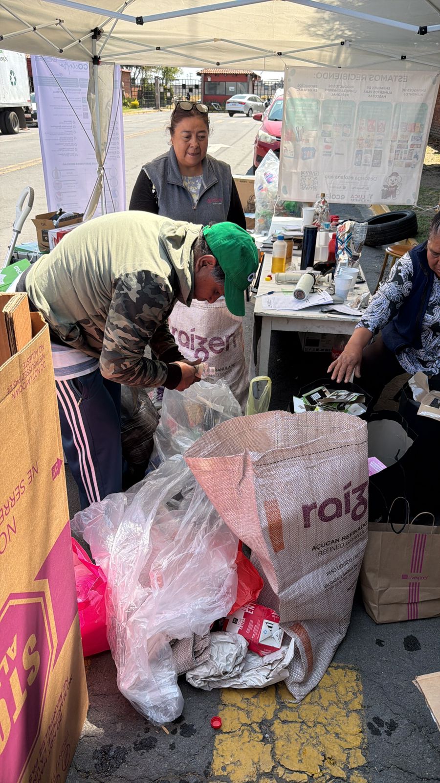 Alta participación ciudadana en jornadas de acopio en Toluca