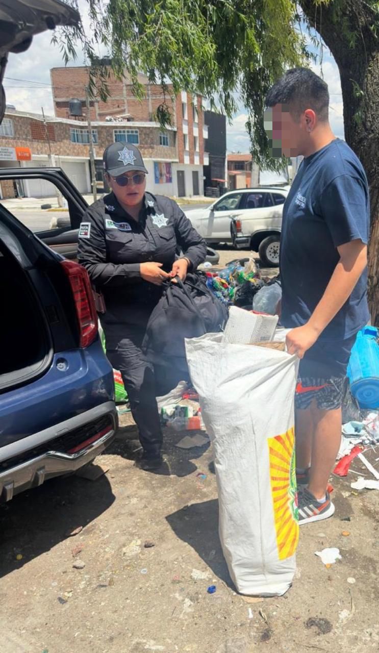 Detiene Policía Municipal a 54 personas por tirar basura en espacios públicos de Toluca