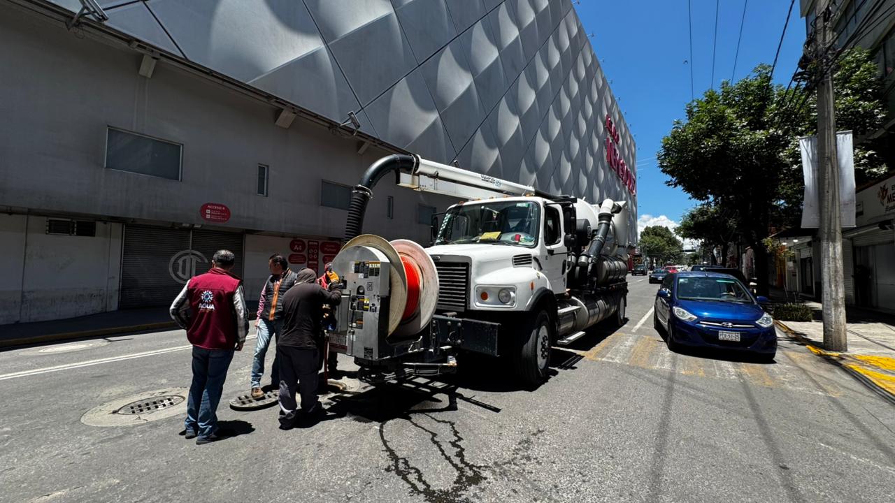 Implementa Ricardo Moreno mejora urbana de forma permanente en Toluca