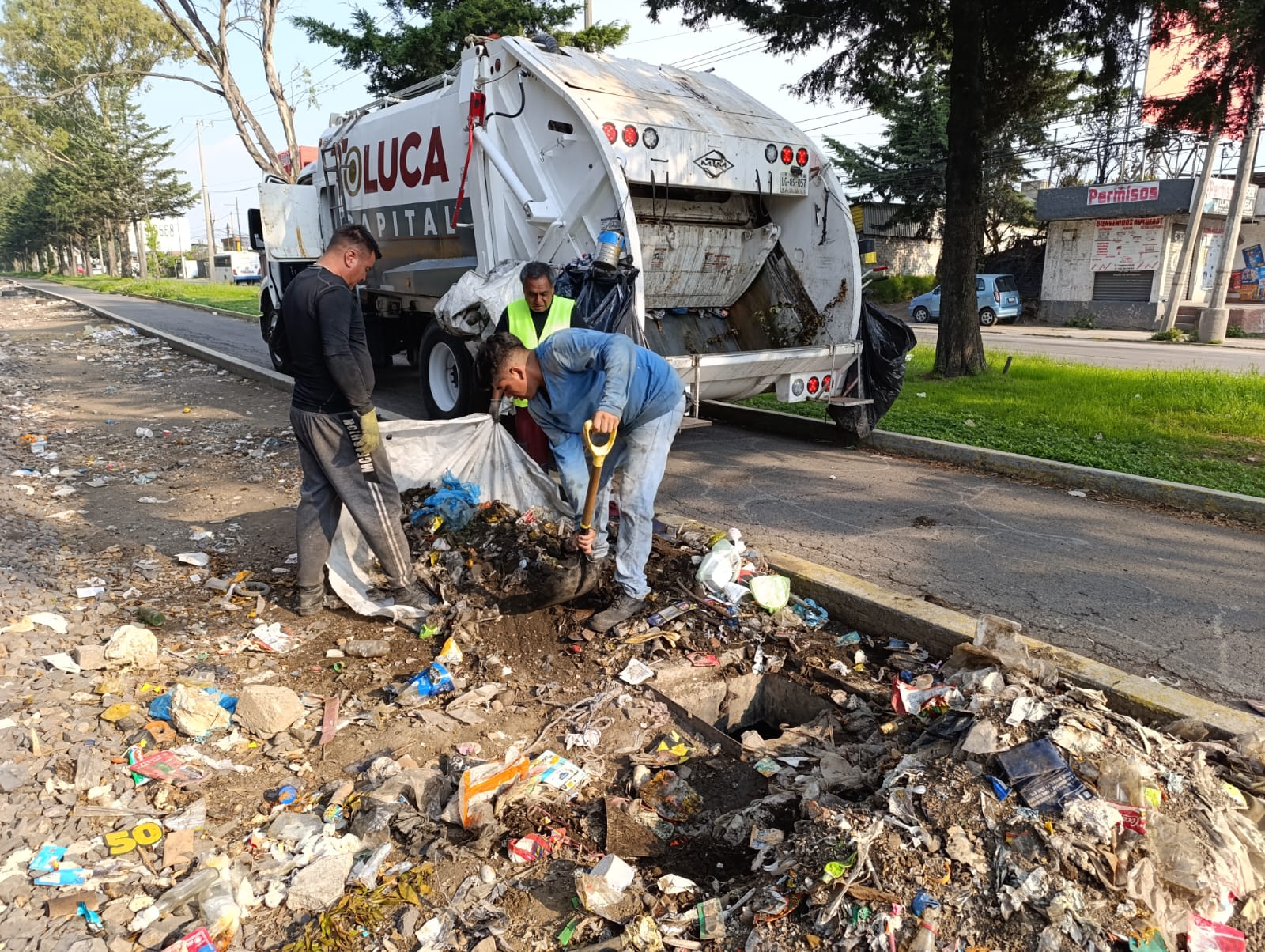 Cero tolerancia a tiraderos clandestinos, endurece Toluca medidas contra quienes arrojen basura en la calle