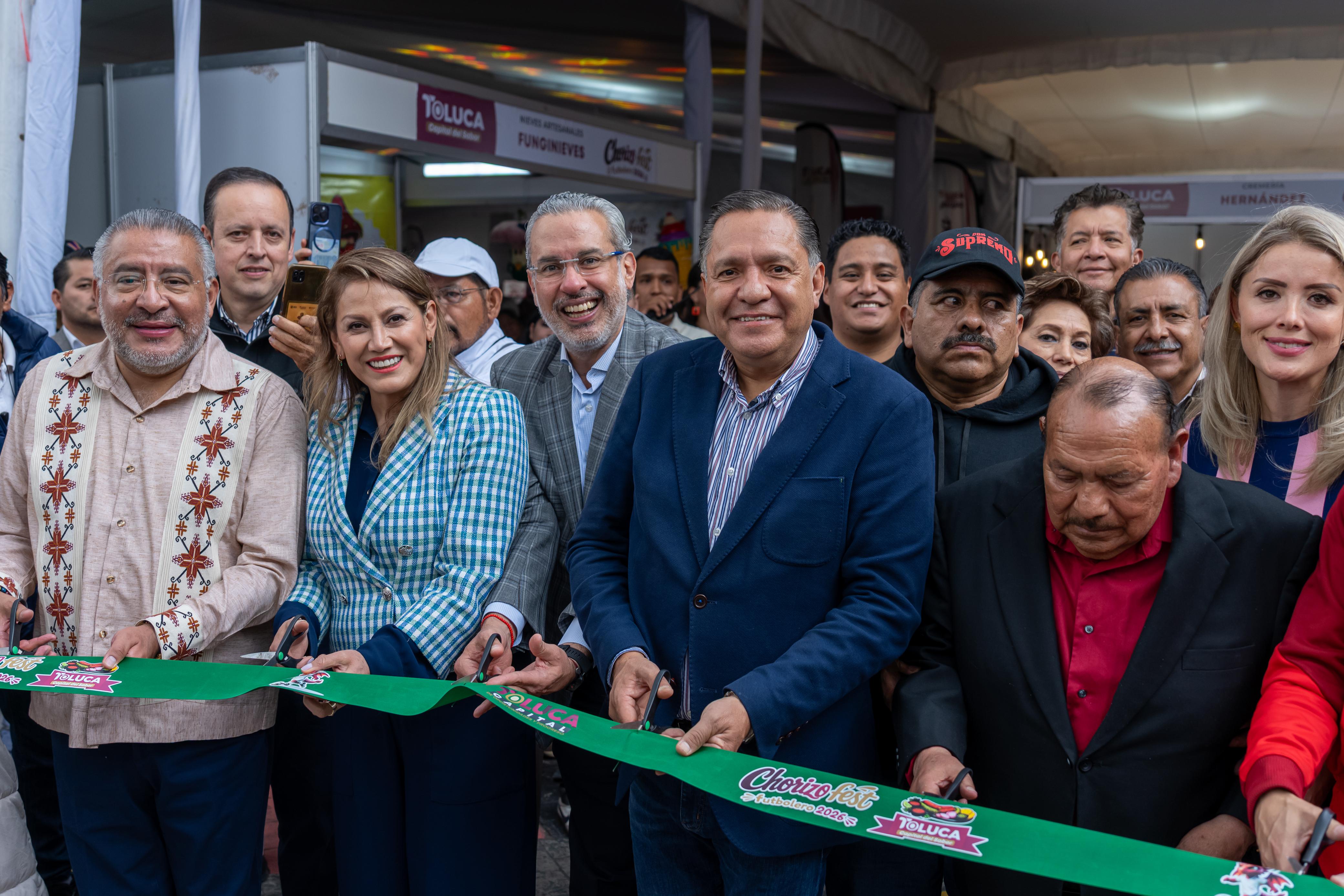 Entre el aroma de guisos, sabor de la cerveza y la pasión por el futbol, Ricardo Moreno inaugura “Chorizo Fest Futbolero 2026”