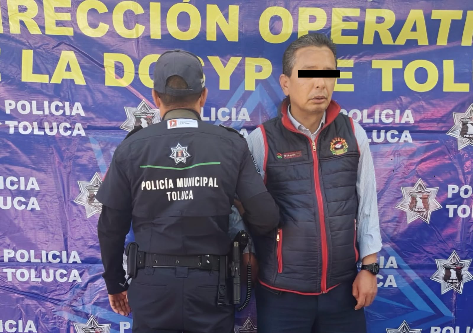 Detiene Policía de Toluca a presunto falso inspector por exigir dinero a comerciante