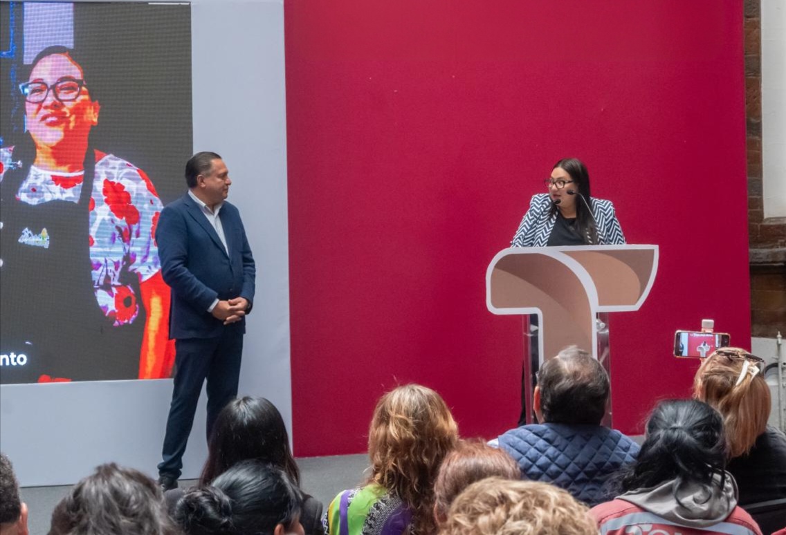 Lideran mujeres éxito emprendedor en la EMET: Ricardo Moreno