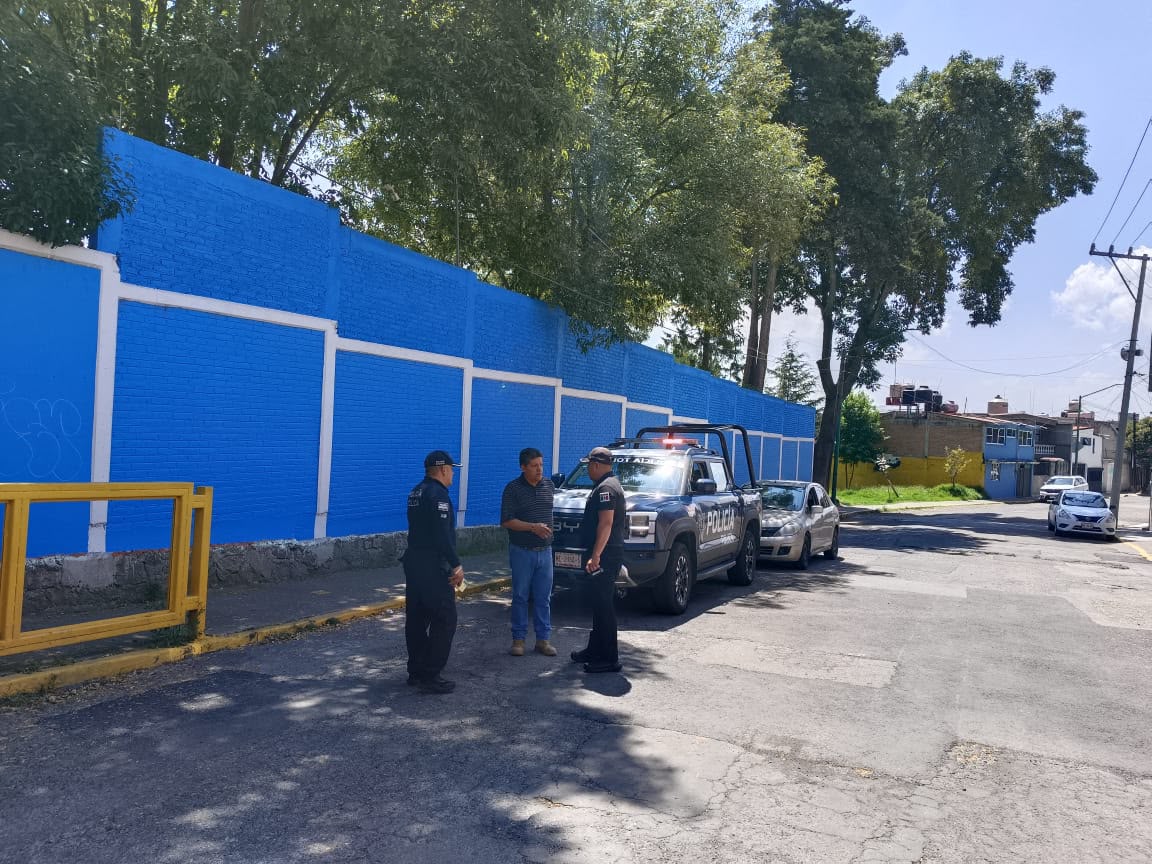 Mantiene Policía de Toluca operativo para resguardar escuelas y espacios públicos